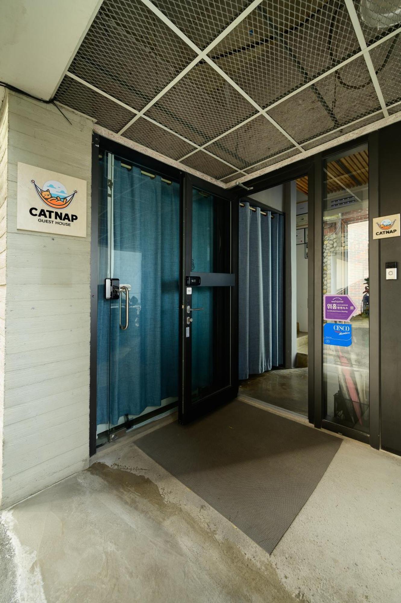 Catnap Guesthouse Busan Exterior foto